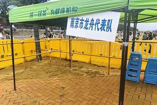 芬奇谈主场氛围：馆内人山人海 我一直觉得客队来这打球会很难受